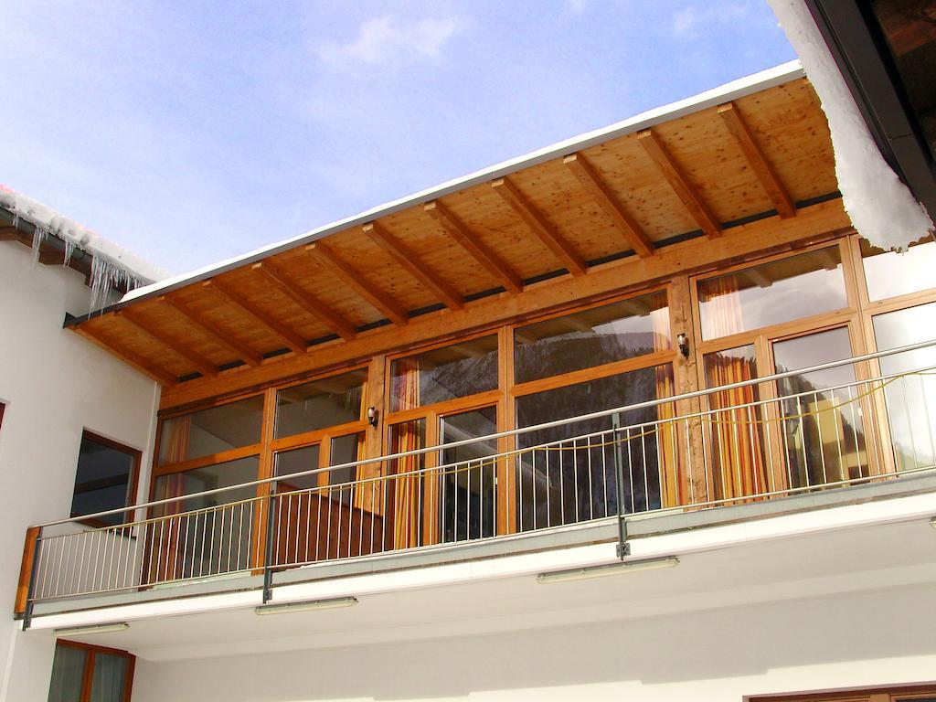 Apartments Bauernhof Dismasn Hof Langenfeld Bagian luar foto
