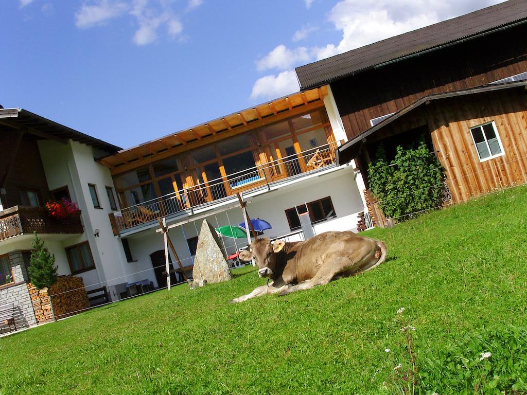Apartments Bauernhof Dismasn Hof Langenfeld Bagian luar foto